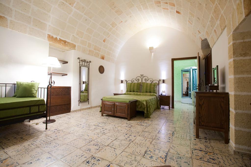 Masseria Bosco & Masseria Strazzati Avetrana Buitenkant foto