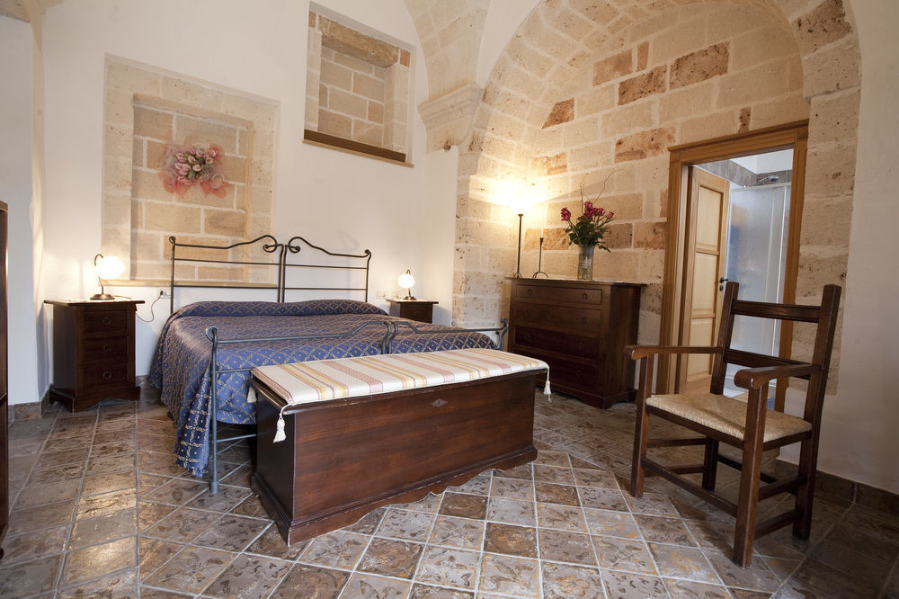 Masseria Bosco & Masseria Strazzati Avetrana Buitenkant foto